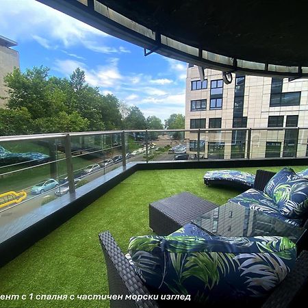 Luxury Apartments Burgas Екстер'єр фото