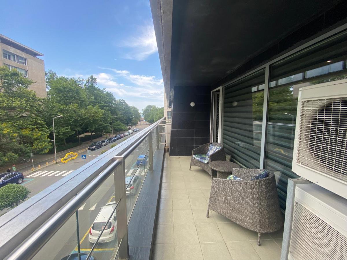 Luxury Apartments Burgas Екстер'єр фото